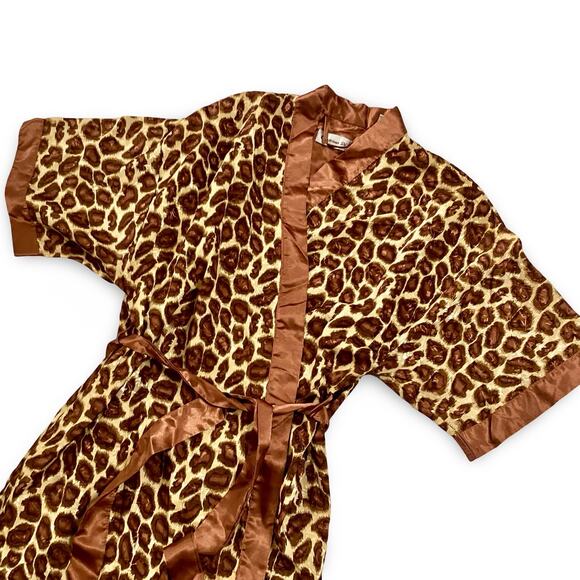 Contessa Di Roma Nightgown and Robe Set - Picture 6 of 12